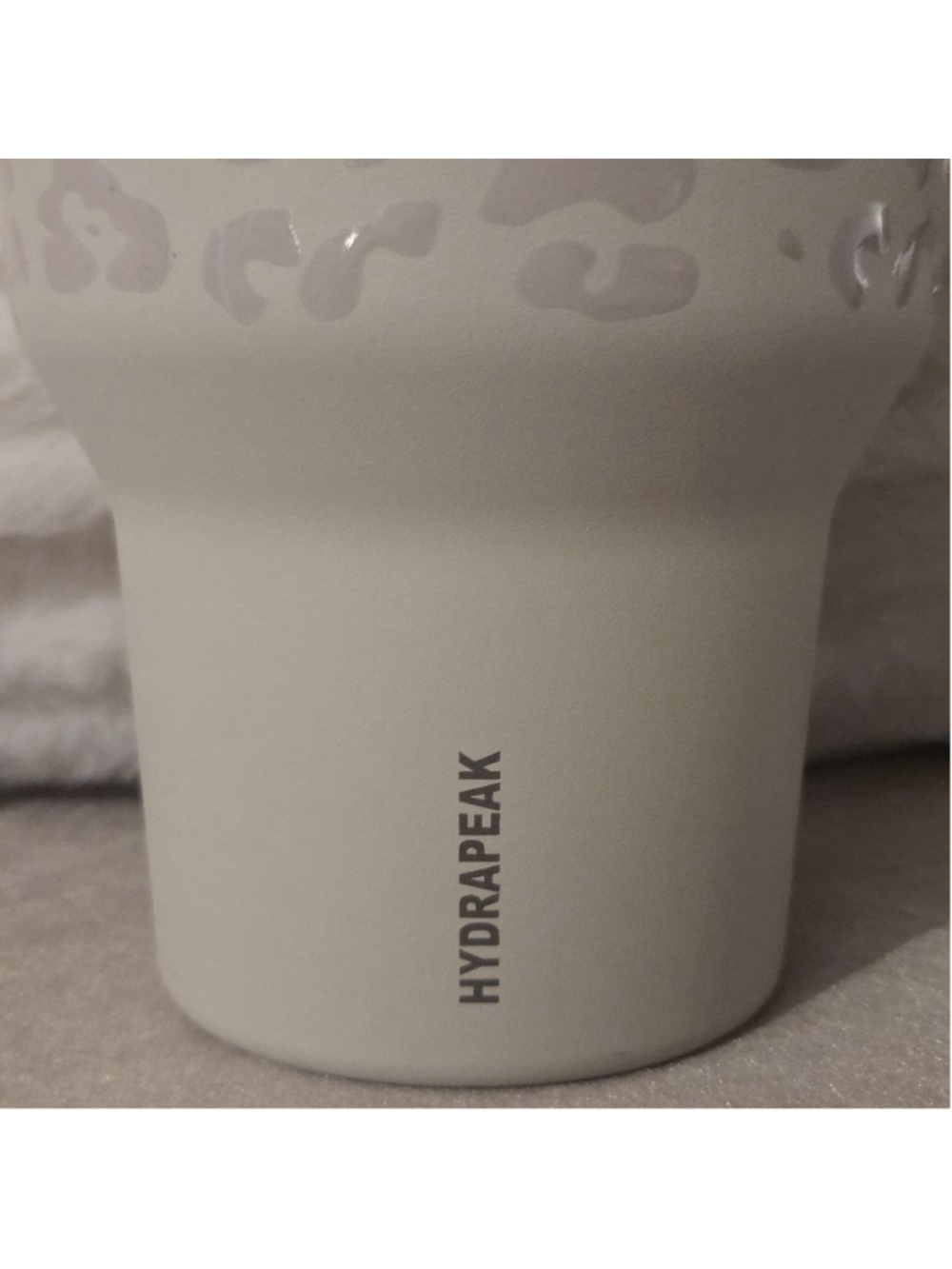 Hydrapeak 40oz White Beige Leopard Print Water Bottle One Size - Picture 2 of 10